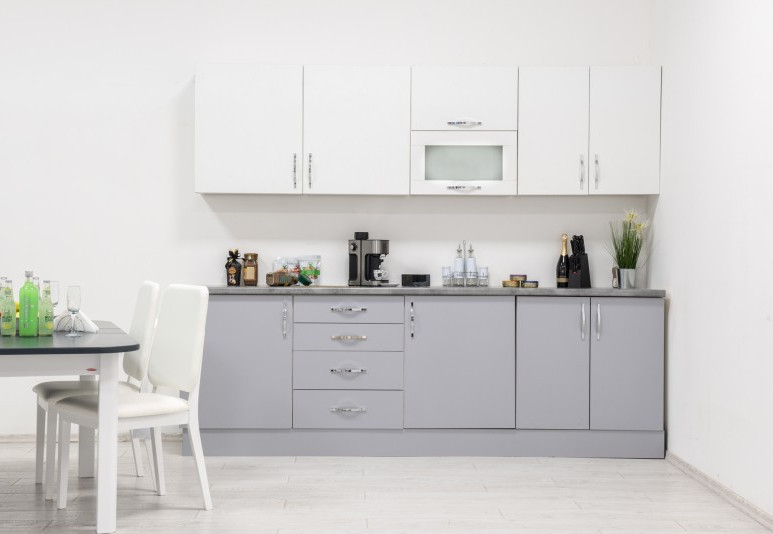 Gloss I Blok kuhinje